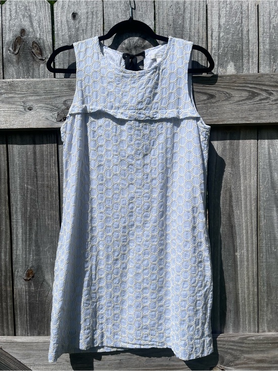 J. Crew Dresses & Skirts - J. Crew Light Blue seersucker Textured Sleeveless Shift Dress Sz 6
